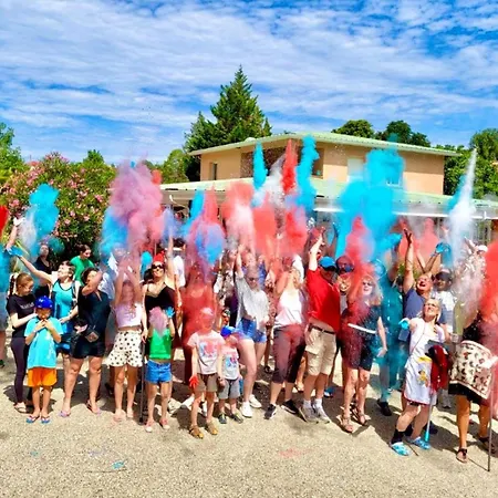 Mobil-home Cosy, Ideal Pour 4 Pers. - Api-1-52-1744 * Gondrin