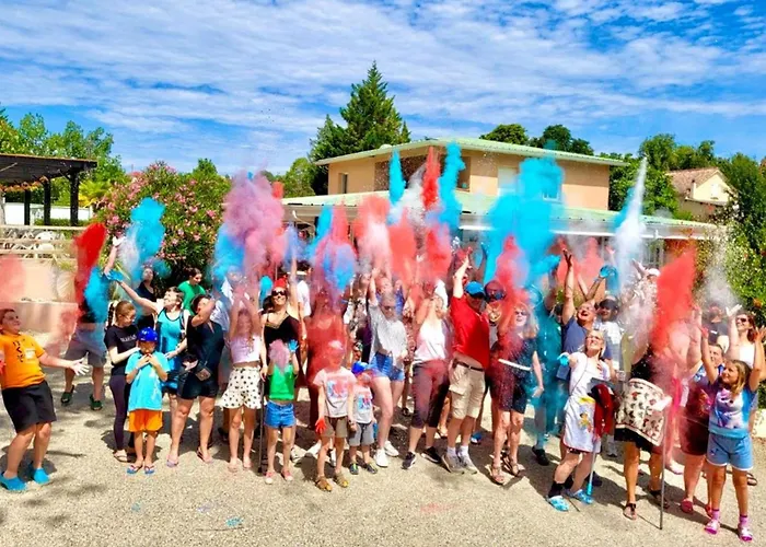 Mobil-home Cosy, Ideal Pour 4 Pers. - Api-1-52-1744 * Gondrin